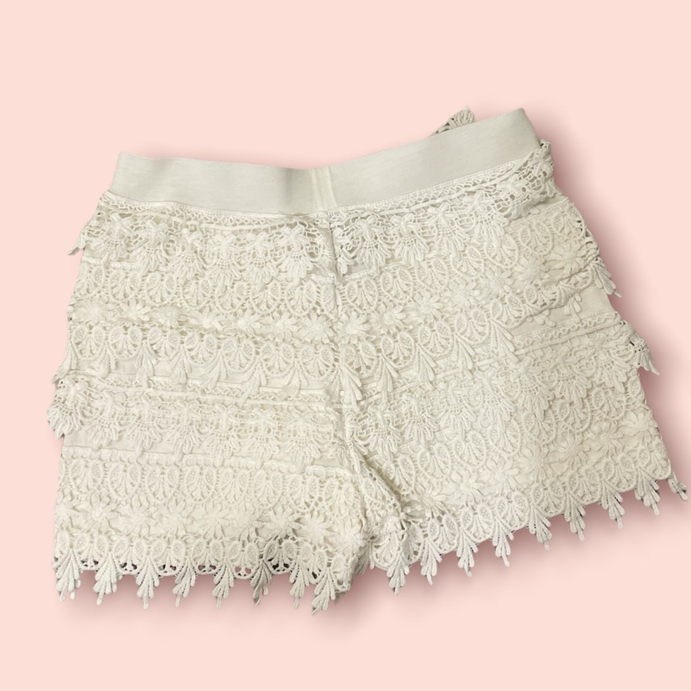 Lace Express Shorts